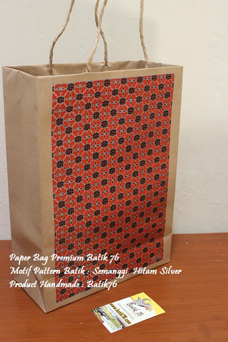 Paper Bag-Tas Kertas Batik76-semanggi Hitam Silver 6