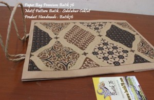 Paper bag-Tas kertas batik76-sidoluhur coklat 2