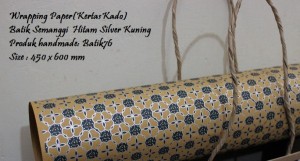 Semanggi kuning hitam silver-kertas kado batik-wrapping paper-bungkus kado 9