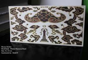 Wahyu Tumurun Pearl-motif batik76-money holder 4