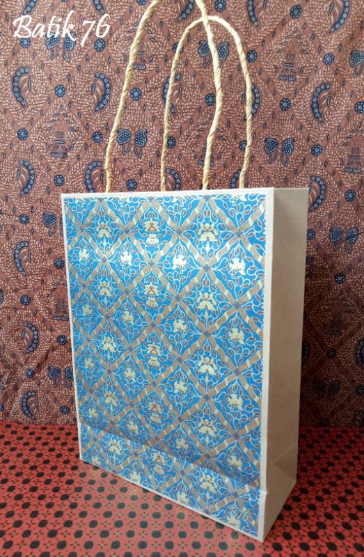 Jual-beli-paperbag-taskertas-kantongkertas-premium-batik Sidomukti Biru 6
