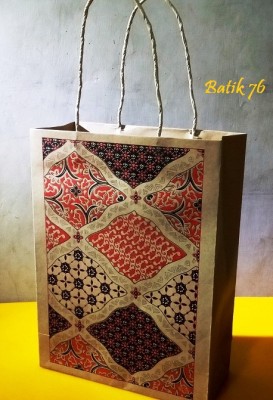 paperbag-batik76-motif sidoluhur merah 1